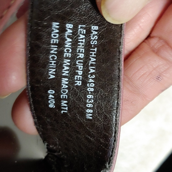 Bass sandals wm. sz.8 - Picture 8 of 9